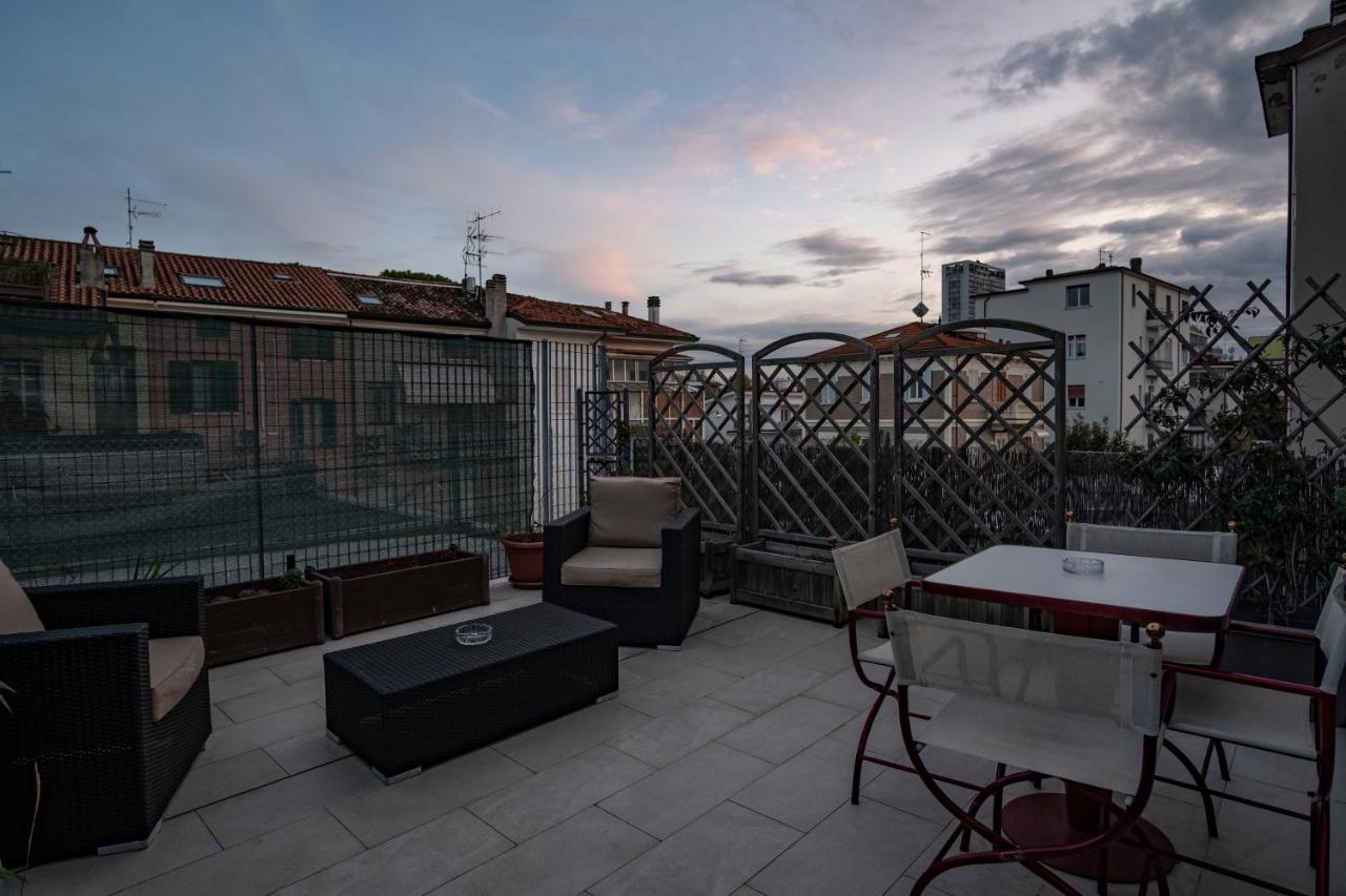 Rimini Lighthouse Easy Comfort Exterior foto